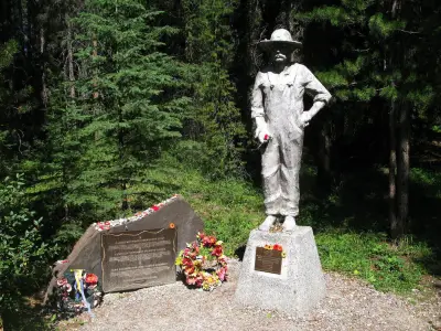 Investigation Into Stolen WWI Internment Memorial Plaques a Priority