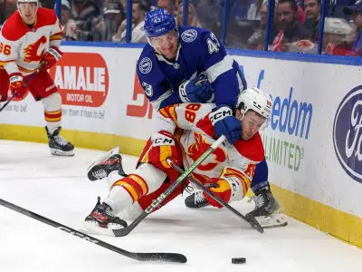 Maple Leafs Acquire Darren Raddysh in Sign-and-Trade with Lightning