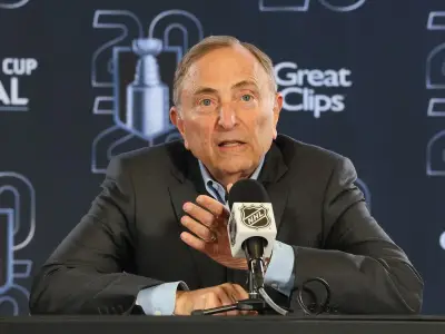 NHL Commissioner Gary Bettman Unfazed by B.C.'s Permanent Daylight Time Shift