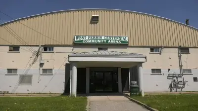 North Bay delays West Ferris arena demolition vote amid repurposing debate