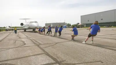 North Bay Teams Pull 30,000-Pound Plane in United Way Fundraiser