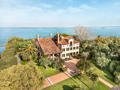 Private Island in Venice Lagoon for Sale at US$28 Million