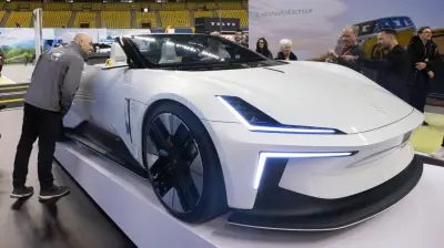 Quebec Cuts EV Sales Targets Again Amid Industry Pushback
