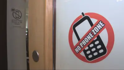 Quebec school cellphone ban: students and teachers share mixed reviews