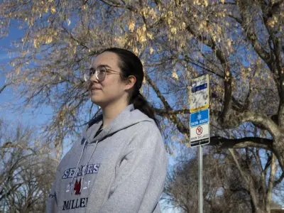 Regina extends free transit pilot for Johnson Collegiate students