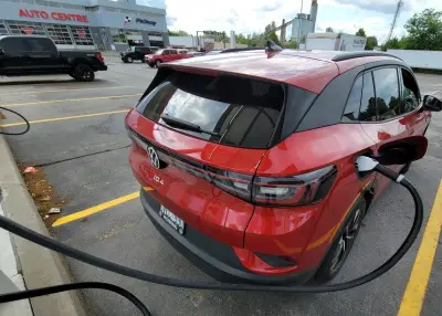 Should You Rent an Electric Vehicle for Summer Vacation?