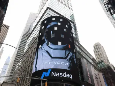 SpaceX credit derivatives trade after debut bond sale