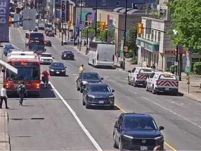 Stabbing Victim Jumps onto OC Transpo Bus in Ottawa