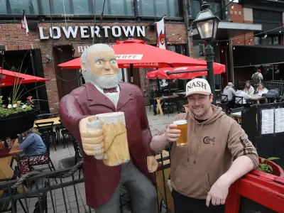 Top 10 Ottawa Patios for Beer Lovers: Best Spots for Craft Brews and Outdoor Vibes