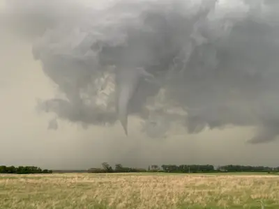 Tornado Tears Through Southeast Saskatchewan: Storm Chasers Capture Footage
