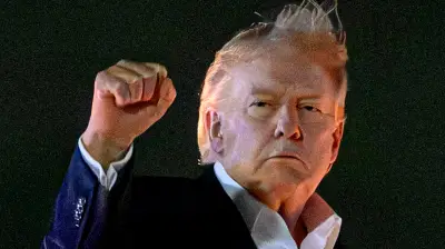 Trump Blasts 'Dumocrats' Over FISA in Birthday Weekend Rant