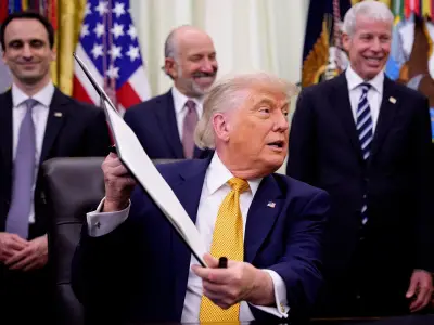 Trump orders US to speed quantum adoption, boost cyber defenses