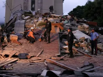 Two Powerful Earthquakes Strike Venezuela, Destroying Buildings