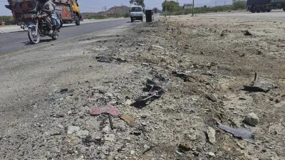 Two roadside bombs in northwest Pakistan kill at least 7
