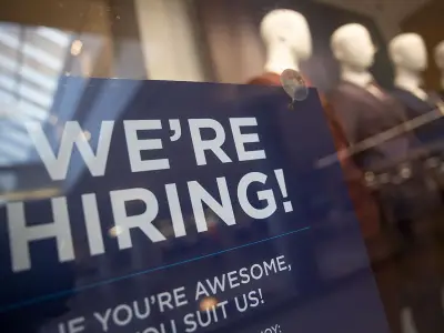 Unemployment Drops, Housing Solutions, Variable-Rate Mortgages: Top News