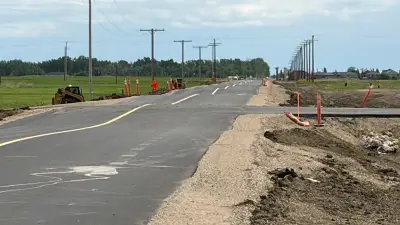 Unusual Saskatchewan Road Design Part of Long-Term Town Plan