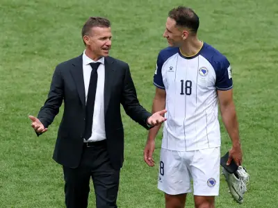 US Soccer Great Dempsey Slams Marsch for Singing Canadian Anthem