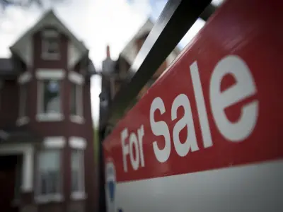 Variable-Rate Borrowers Stay Steady Despite Lower Rate Cut Odds