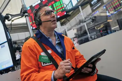 Wall Street Eyes Tech Sell-Off; Oil Surges After US Attack on Iran