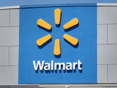 Walmart worker sues, says female manager sent nudes and harassed him