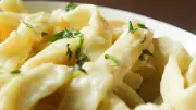 Alfredo Sauce Recalled Over Salmonella Risk in 913 Cases