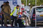 Arab Attacker Kills 1, Wounds 5 in Central Israel Shooting