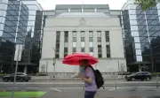 Bank of Canada Officials Unfazed by Q1 Economic Decline