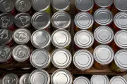 Canada Imposes 10% Tariff on Canned Vegetable Imports