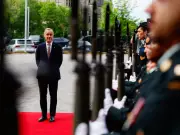 Carney squeezes Germany, South Korea over $70B submarine deal
