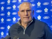 Craig Berube: Maple Leafs 'definitely' should try to sign Sergei Bobrovsky