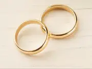 Dear Abby: Brother Worries Over Sister's Affair with Married Man