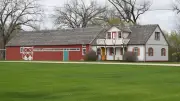 Disappearing Mennonite Housebarns of Manitoba: A Vanishing Heritage