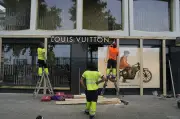 Geneva businesses board up ahead of anti-G7 protests as security tightens