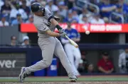 Goldschmidt's Late Homer Lifts Yankees Past Blue Jays 3-1, Spoils Gausman's Outing