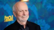 James Burrows, Legendary Sitcom Director of 'Cheers' and 'Friends,' Dies at 85