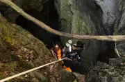 Laos Cave Rescuers Investigate Knocking Response in Newly Discovered Shaft