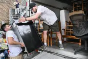 Montreal moving day: Health experts warn of injuries amid heat wave