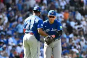 Okamoto homer leads Blue Jays to 8-6 comeback win over Cubs