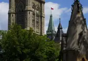 Ottawa to Introduce Privacy and Clean Water Legislation This Week