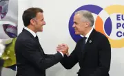PM Carney Meets French President Macron in Paris Ahead of G7 Summit