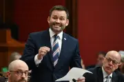 PQ Government May Scrap Santé Québec and Other Bureaucratic Institutions