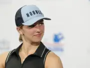 PWHL Draft: Vancouver Goldeneyes Eye Caroline Harvey with No. 1 Pick