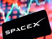 Retail Traders Exit Big Tech to Fund SpaceX IPO Purchases