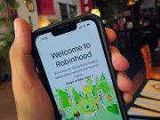 Robinhood Enters Canada with Crypto Focus, Stock Trading Not Yet Available