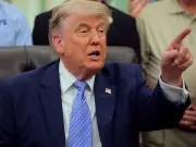 Trump Tariff Changes, Automatic Tax Filing, Recession Concerns, Robinhood in Canada, Metro CEO Retires