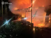 Ukraine Strikes Railway Bridge to Crimea, Aiming to Isolate Peninsula