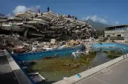 Venezuela Earthquake Death Toll Rises to 1,430, Desperation Mounts