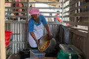 Volunteers Cook Meals to Support Ebola Patients and Health Workers in Congo