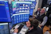 Wall Street Slips as Big Tech Stocks Fall, Markets Wobble