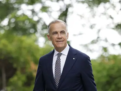 Carney gets high marks on economy despite recession talk, poll says